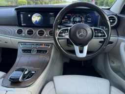 
										MERCEDES-BENZ E220D full									