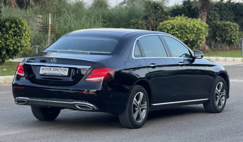 
								MERCEDES-BENZ E220D full									