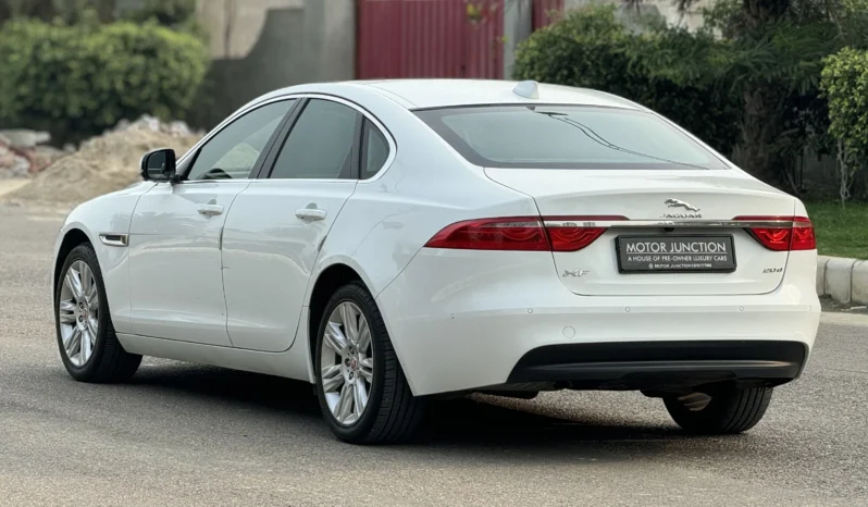 
								JAGUAR XF full									