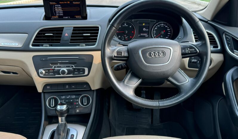 
								Audi Q3 full									