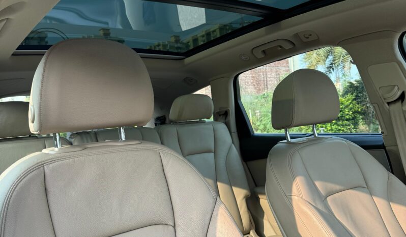 
								Audi Q3 full									