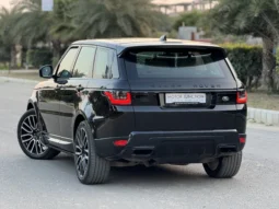
										RANGE ROVER SPORT SE full									