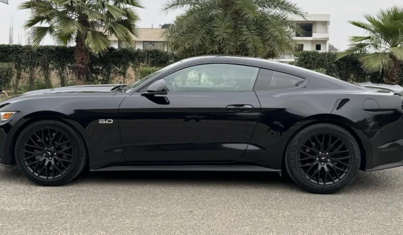 
								FORD MUSTANG full									