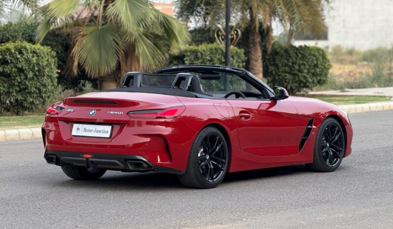 
								BMW Z4 full									