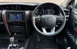 
										TOYOTA FORTUNER LEGENDER 4X4 full									