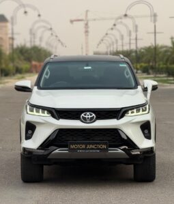 TOYOTA FORTUNER LEGENDER 4X4