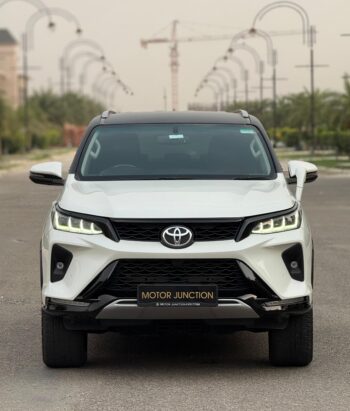 TOYOTA FORTUNER LEGENDER 4X4