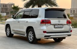 
										TOYOTA LAND CRUISER full									