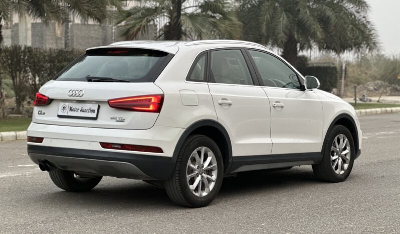 
								AUDI Q3 full									