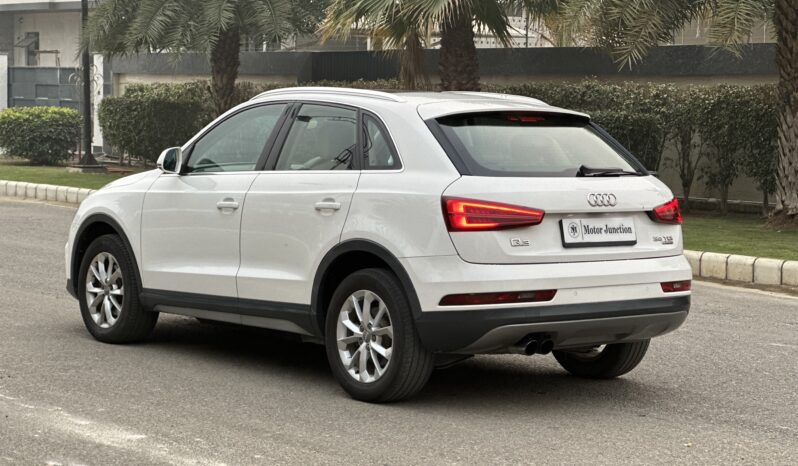 
								AUDI Q3 full									