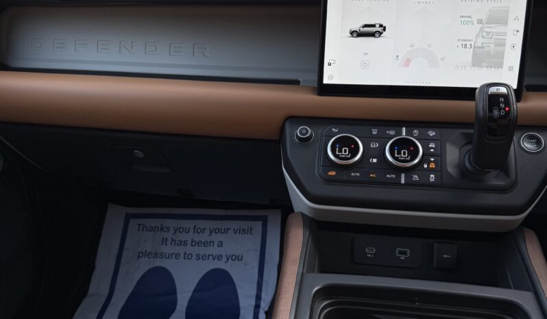 
								LAND ROVER DEFENDER full									