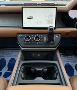 
										LAND ROVER DEFENDER full									
