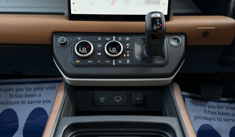 
								LAND ROVER DEFENDER full									