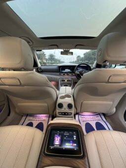 
										MERCEDES-BENZ E-CLASS full									