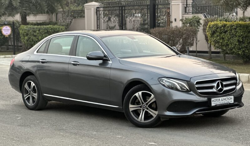 
								MERCEDES-BENZ E-CLASS full									