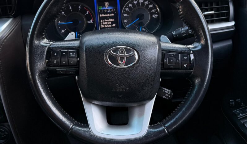 
								TOYOTA FORTUNER full									