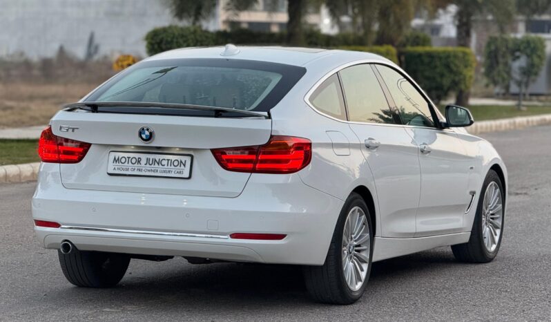 
								BMW 3 SERIES GT full									