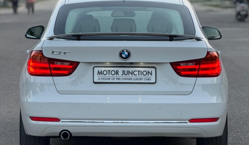 
								BMW 3 SERIES GT full									
