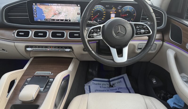 
								MERCEDES-BENZ GLE300d full									