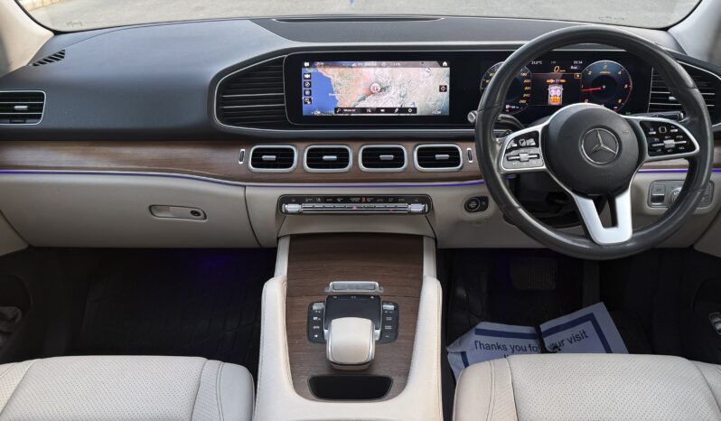 
								MERCEDES-BENZ GLE300d full									