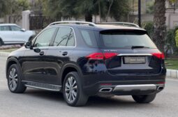 
										MERCEDES-BENZ GLE300d full									