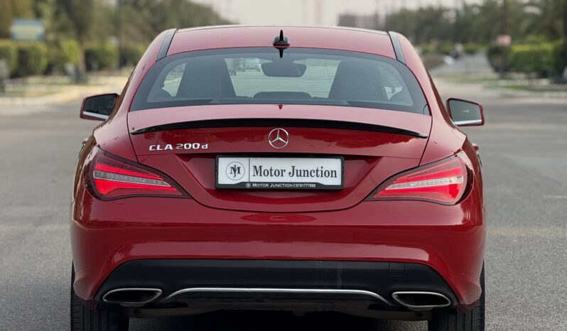 
								MERCEDES-BENZ CLA200d full									