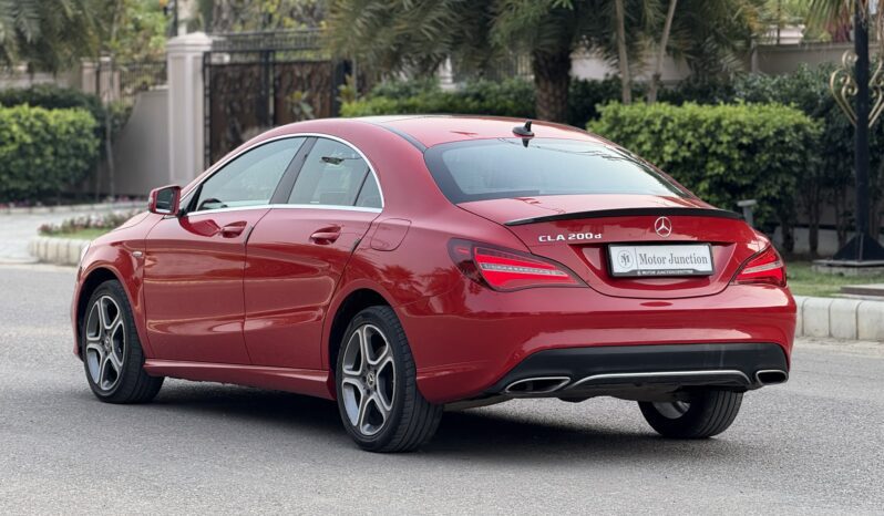 
								MERCEDES-BENZ CLA200d full									
