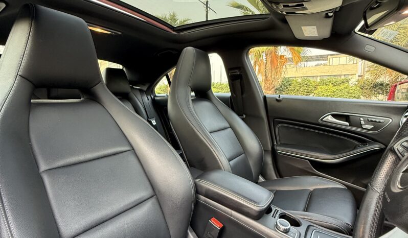 
								MERCEDES-BENZ CLA200d full									