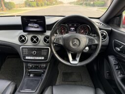 
										MERCEDES-BENZ CLA200d full									
