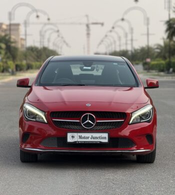 MERCEDES-BENZ CLA200d