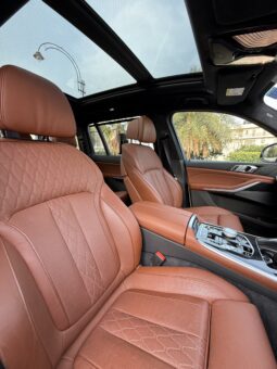 
										BMW X7 full									