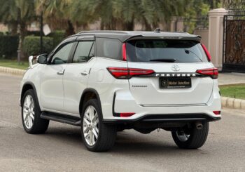 FORTUNER LEGENDER 4X4