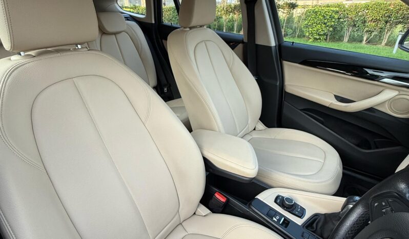 
								BMW X1 full									
