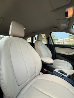 
										BMW X1 full									