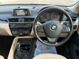 
										BMW X1 full									