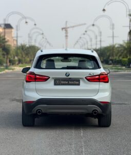 
										BMW X1 full									
