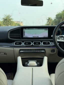 
										MERCEDES-BENZ GLS400d full									