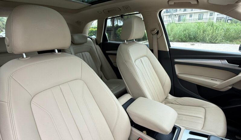 
								AUDI Q5 full									