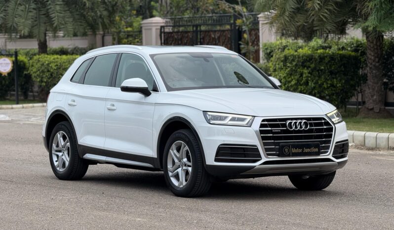 
								AUDI Q5 full									