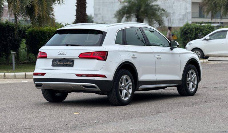 
								AUDI Q5 full									