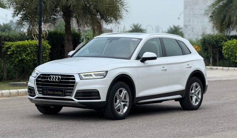 
								AUDI Q5 full									