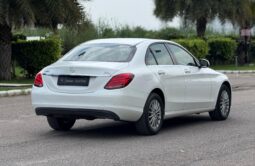 MERCEDES-BENZ C220d