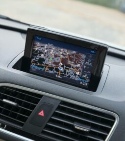 
										AUDI Q3 full									