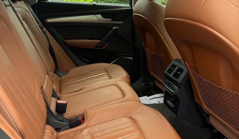 
								AUDI Q5 full									