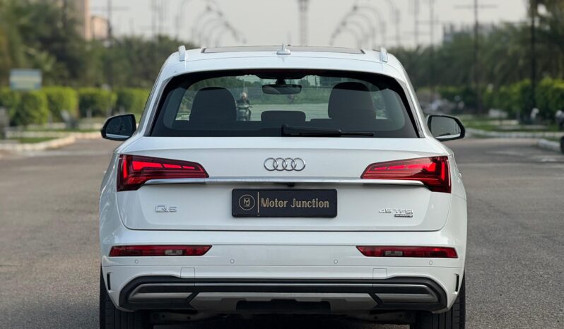 
								AUDI Q5 full									