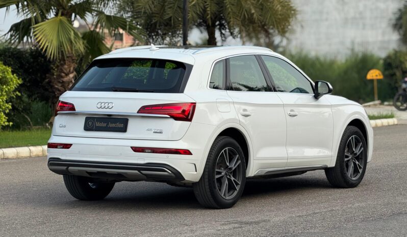 
								AUDI Q5 full									