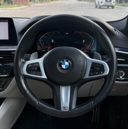 
										BMW 530d Msport full									