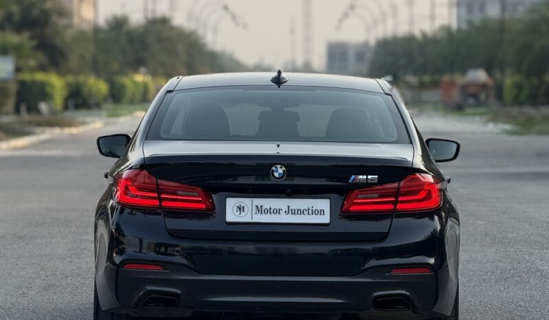 
								BMW 530d Msport full									