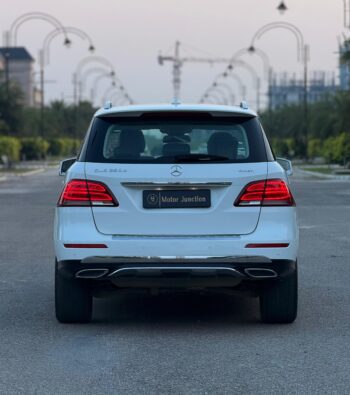 MERCEDES-BENZ GLE250D