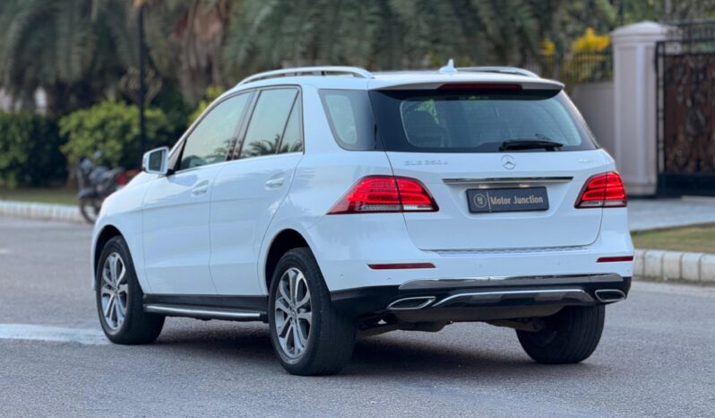 
								MERCEDES-BENZ GLE250D full									